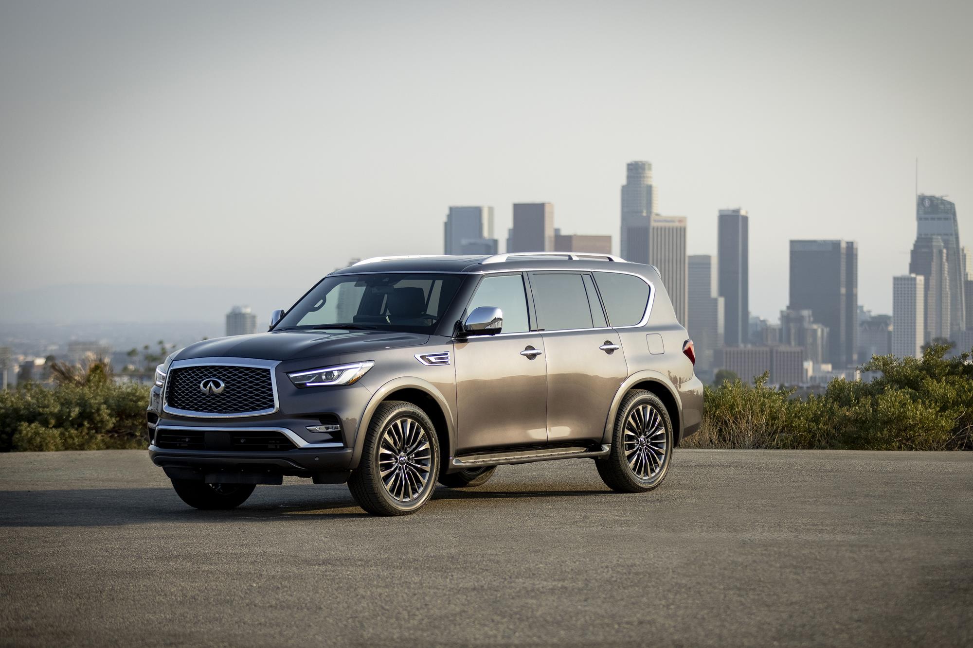 Review: 2022 Infiniti QX80 is BIG Lux